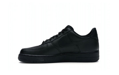 Nike AirForce 1 Low "Triple Black"